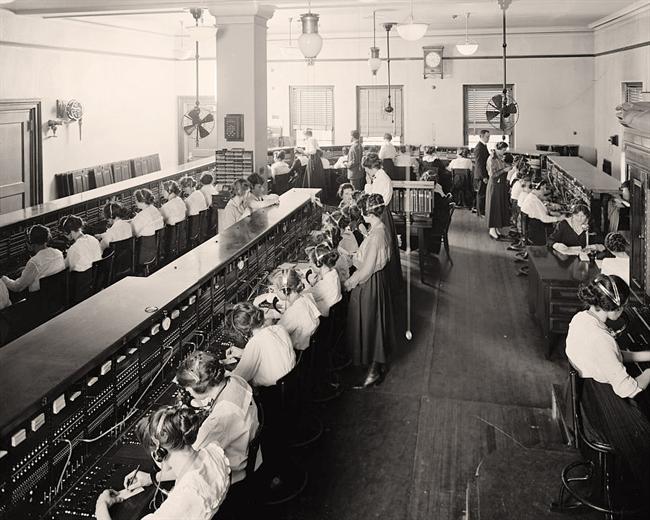 Switchboard-Telephone-Operators